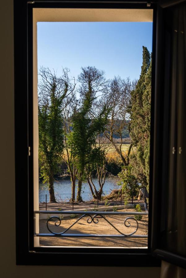 Domaine De Merins, 10 Couchages Avec Piscine, Face A La Riviere, A 4Km De La Plage 弗勒里 外观 照片