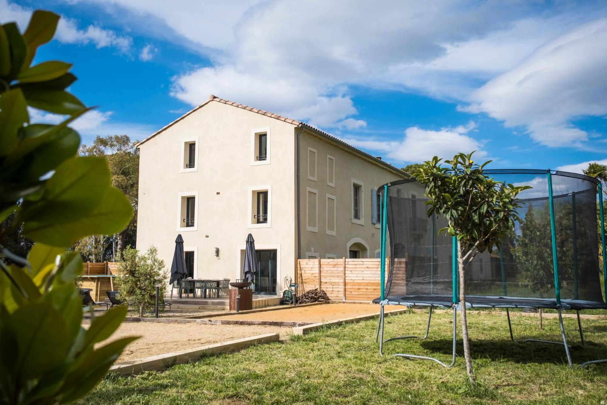 Domaine De Merins, 10 Couchages Avec Piscine, Face A La Riviere, A 4Km De La Plage 弗勒里 外观 照片